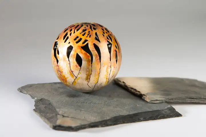 Aurelie lamour photographe packshot boule bois artisanat art 2.