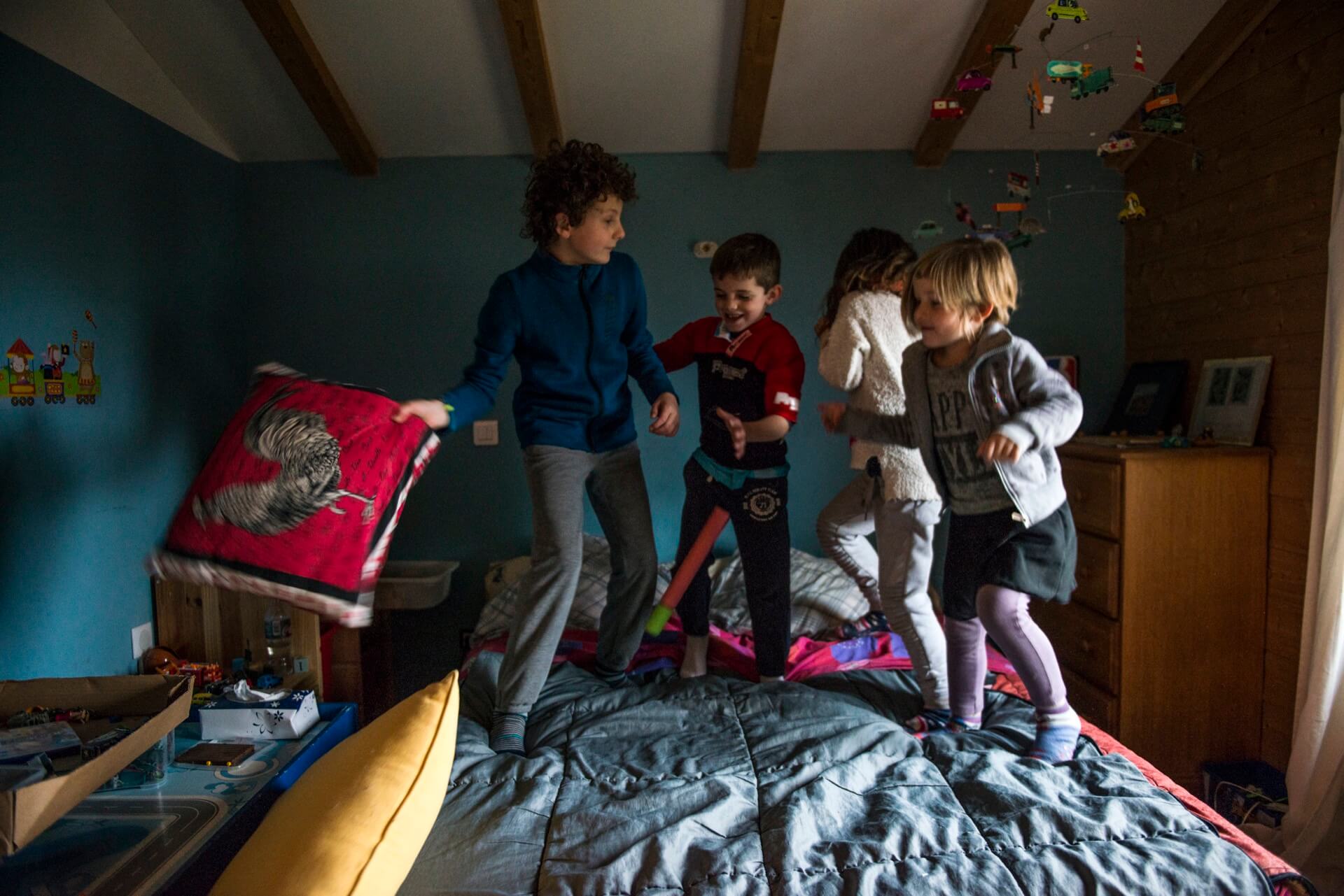 Photographe famille valence photo enfants couple montelimar drome session shooting.