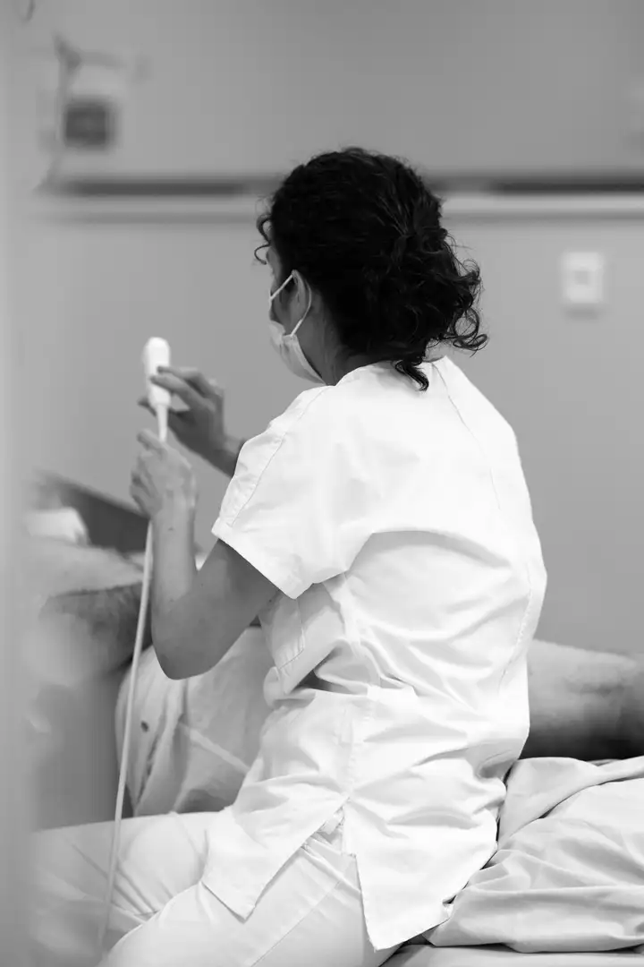 Aurelie lamour photographe reportage medecin covid hopital drome 00010.