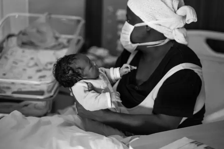 Aurelie lamour photographe reportage medecin covid hopital drome 00050.