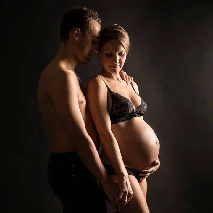 Aurelie lamour photographe valence grossesse bebe enfant montelimar photo studio portrait femme shooting 2.