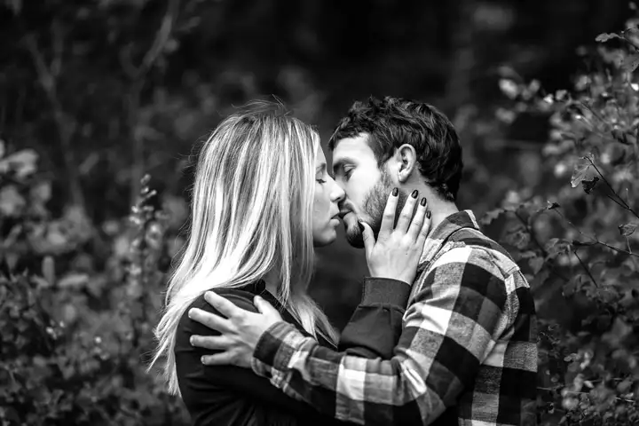 Aurelie lamour shooting photo drome seance engagement couple 3.