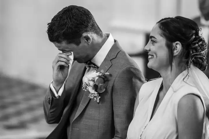 Aurelie lamour photographe drome mariage ceremonie maries 9.
