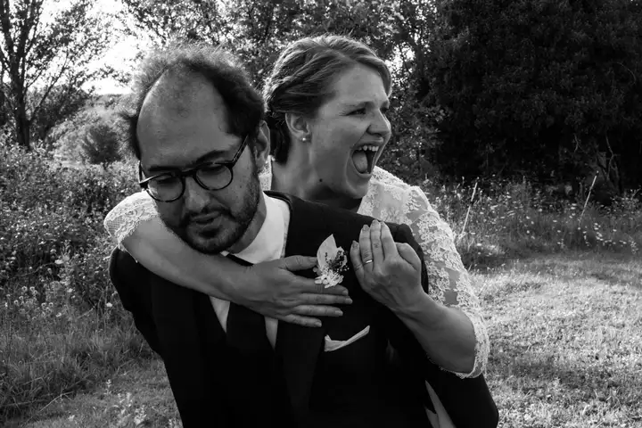 Aurelie lamour photographe drome mariage couple maries seance 5.