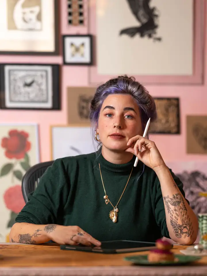 Aurelie lamour photogaphe drome femmes artiste couleur artistique illustratrice.